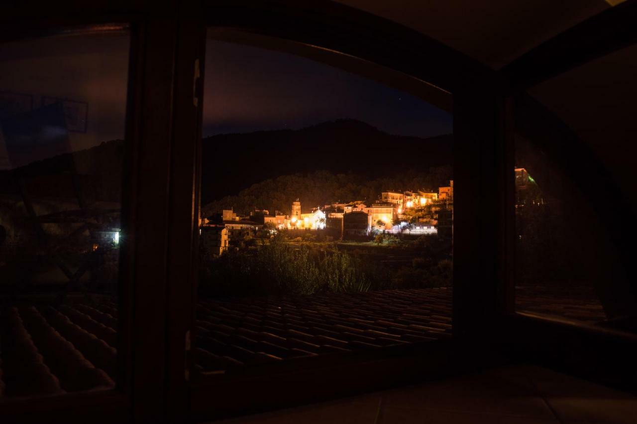 La Casa Di Lidia Cardile Exterior foto